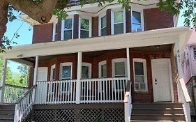 Red Brick Inn - Walk To The Falls, The Casino And All Downtown Restaurants